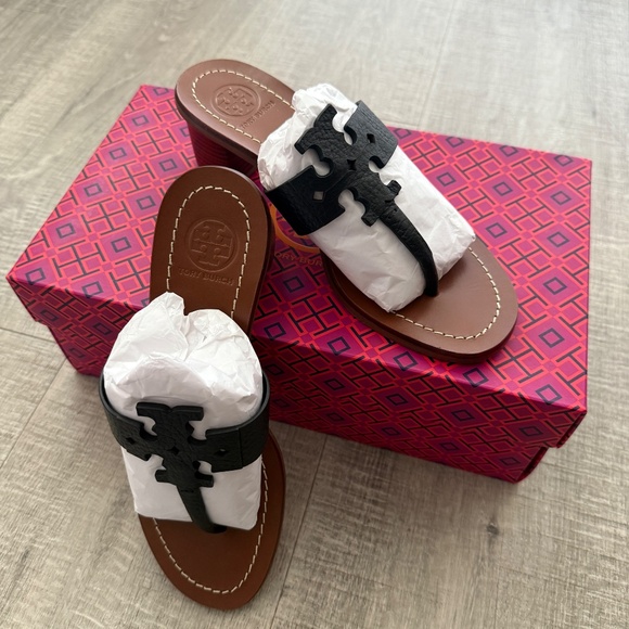Tory Burch Moore Logo Thong City Sandal - Picture 6 of 7